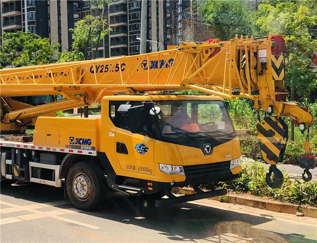 邻水县大件设备吊装租赁吊车