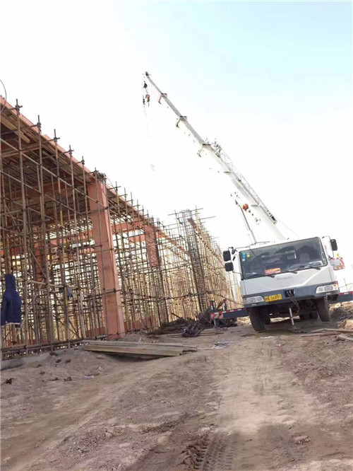 邻水县吊车作业的安全注意事项有哪些？